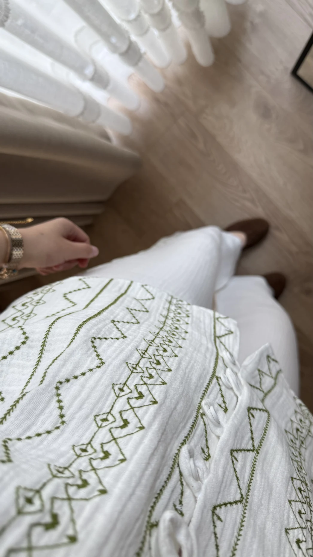 Gömlek Nakış Detay Beyaz 2035