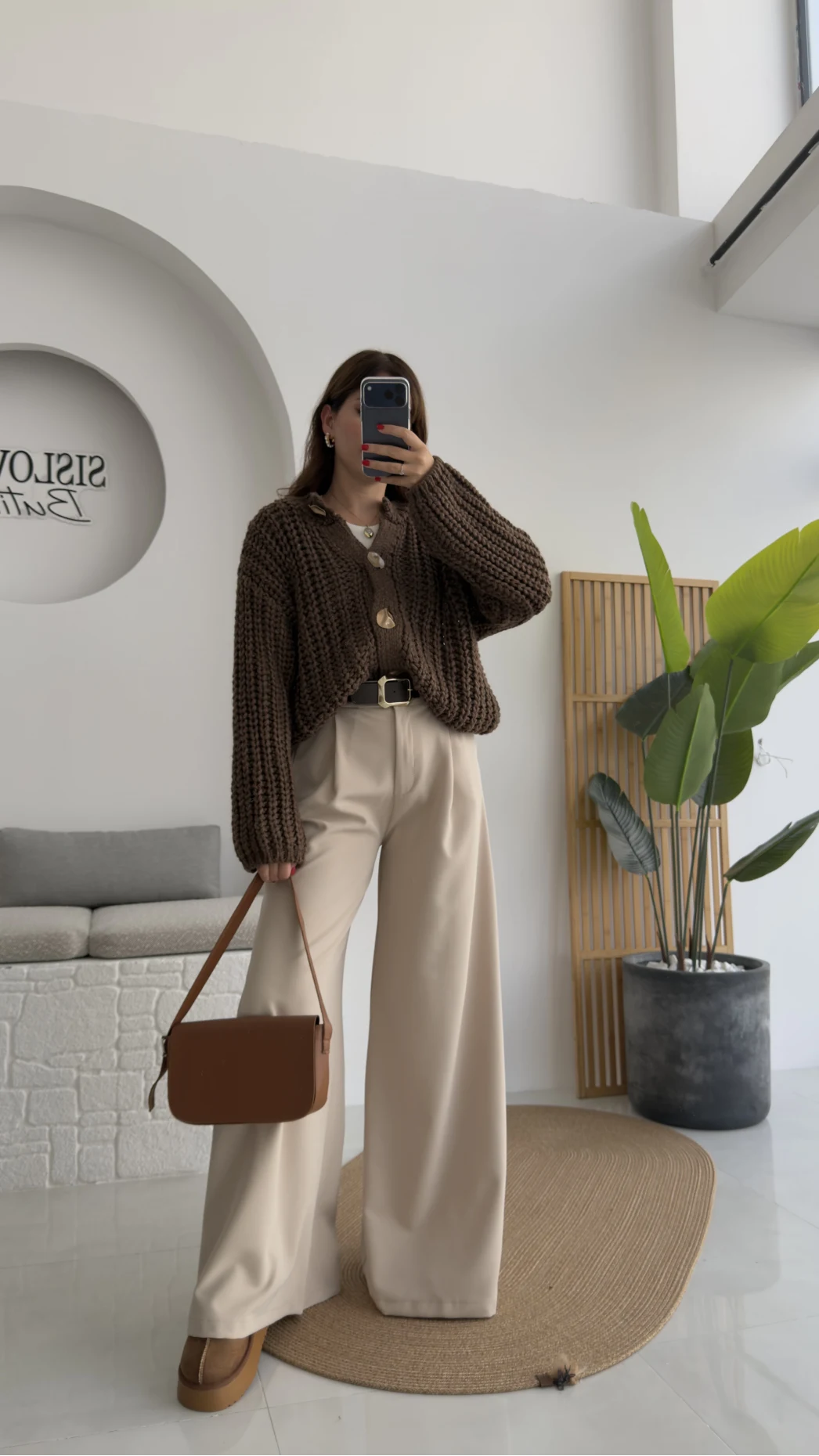 Hera Kemerli Bol Paça Kumaş Pantolon - Krem