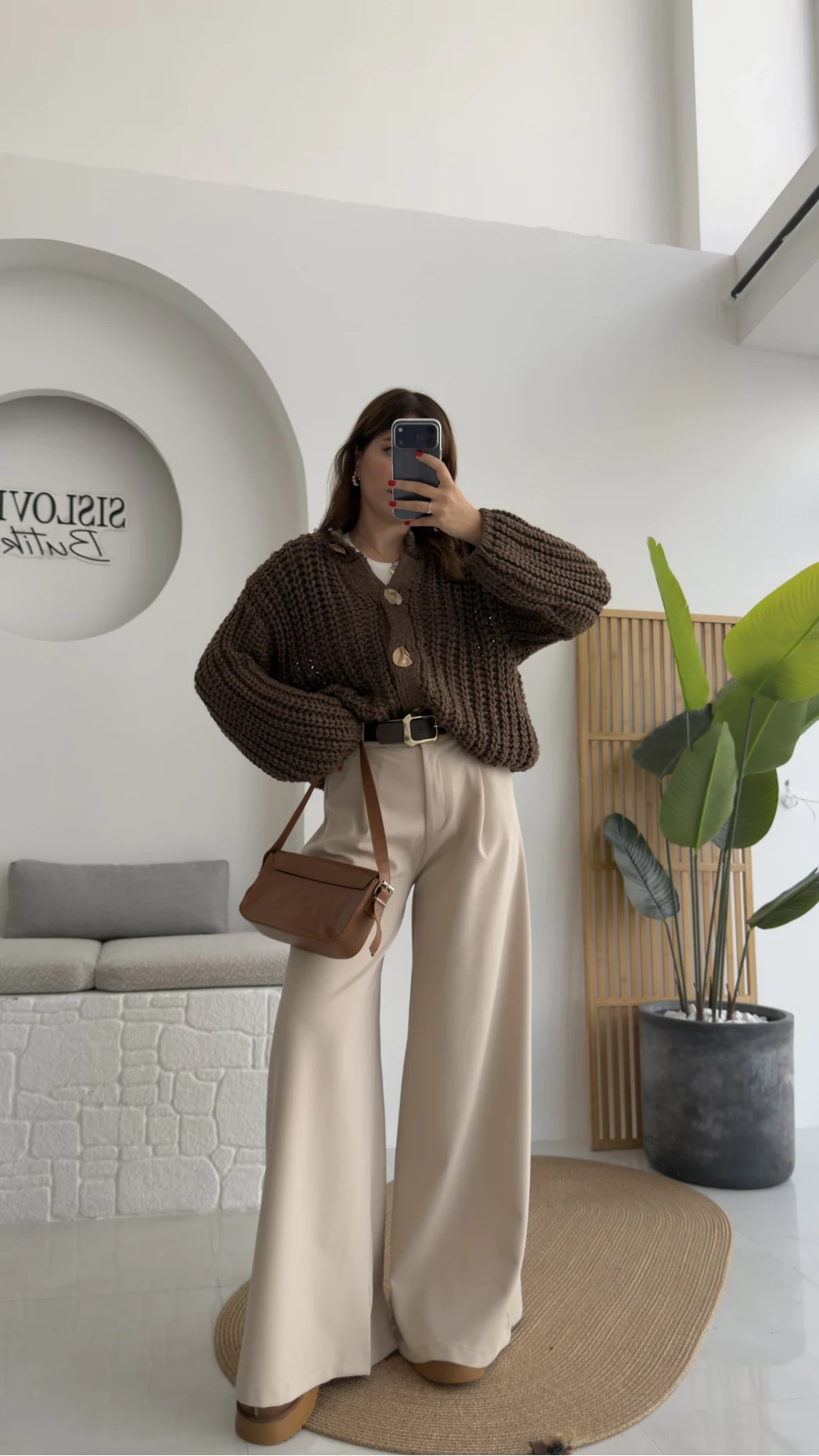 Hera Kemerli Bol Paça Kumaş Pantolon - Krem