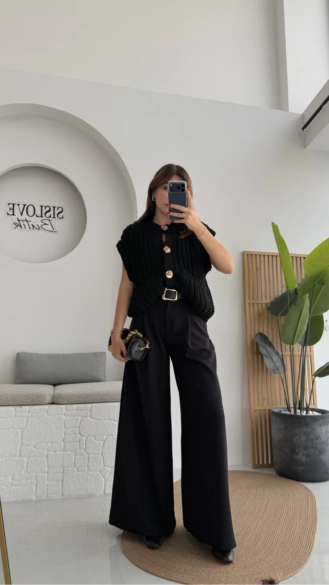 Hera Kemerli Bol Paça Kumaş Pantolon - Siyah