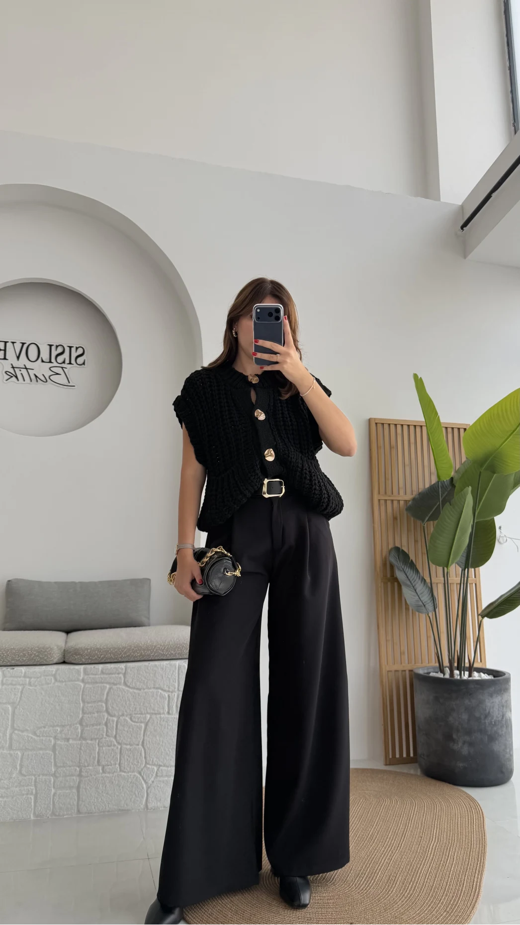 Hera Kemerli Bol Paça Kumaş Pantolon - Siyah