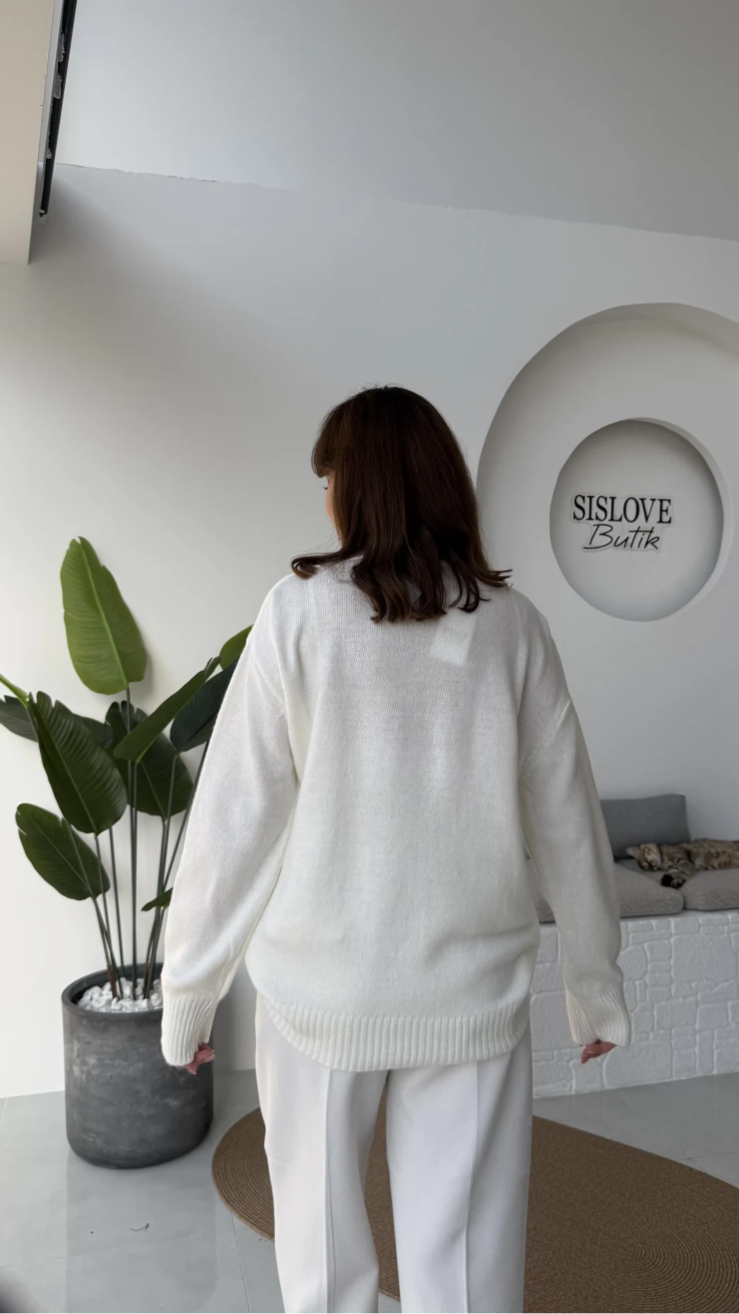 İsabella V Yaka Kazak Kırçıllı - Beyaz