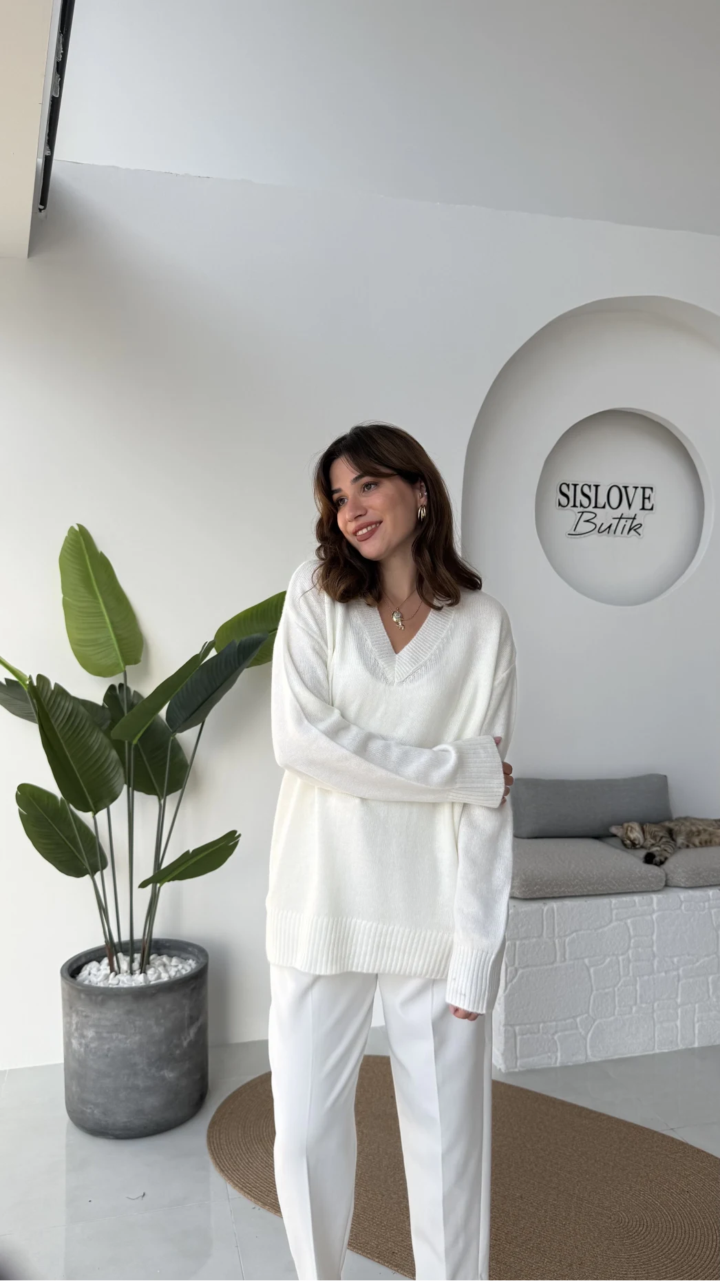 İsabella V Yaka Kazak Kırçıllı - Beyaz