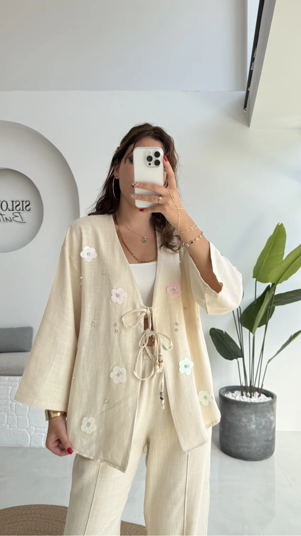 Jasmine Çiçek ve Taş Detay Takım - Taş