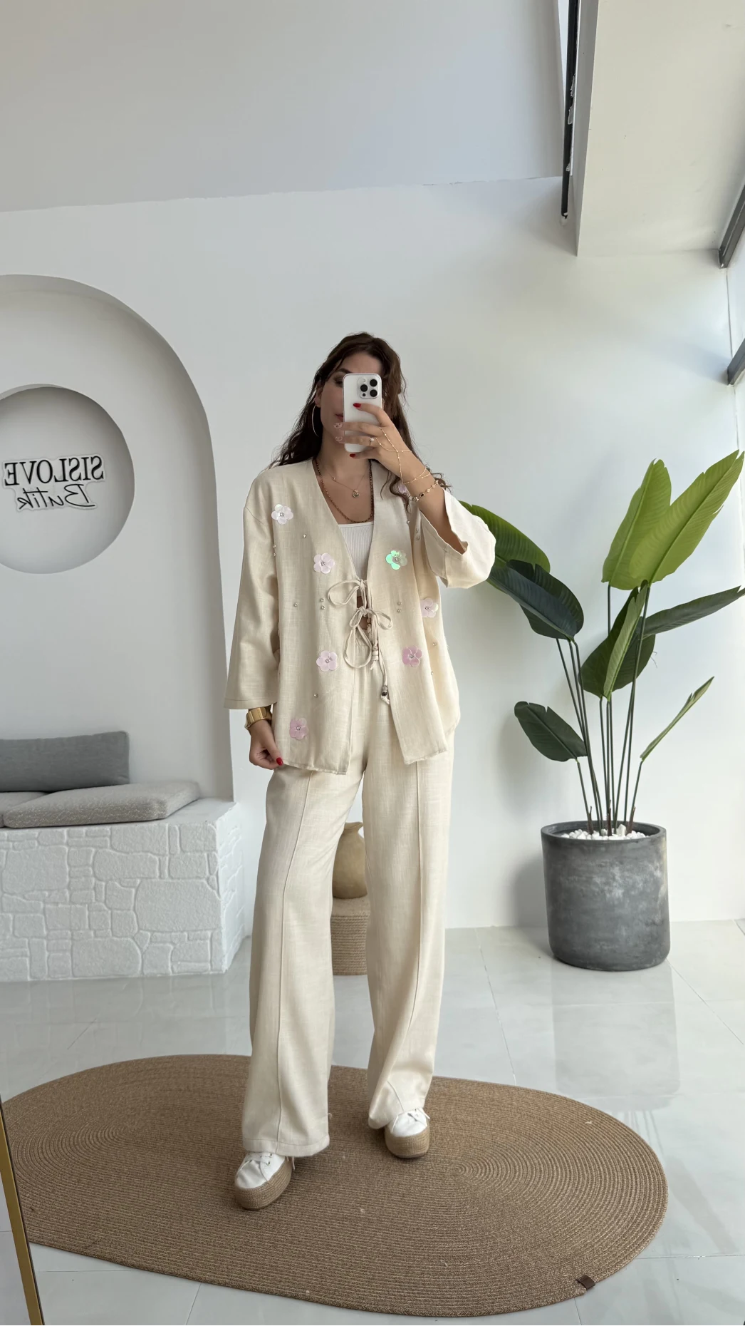 Jasmine Çiçek ve Taş Detay Takım - Taş