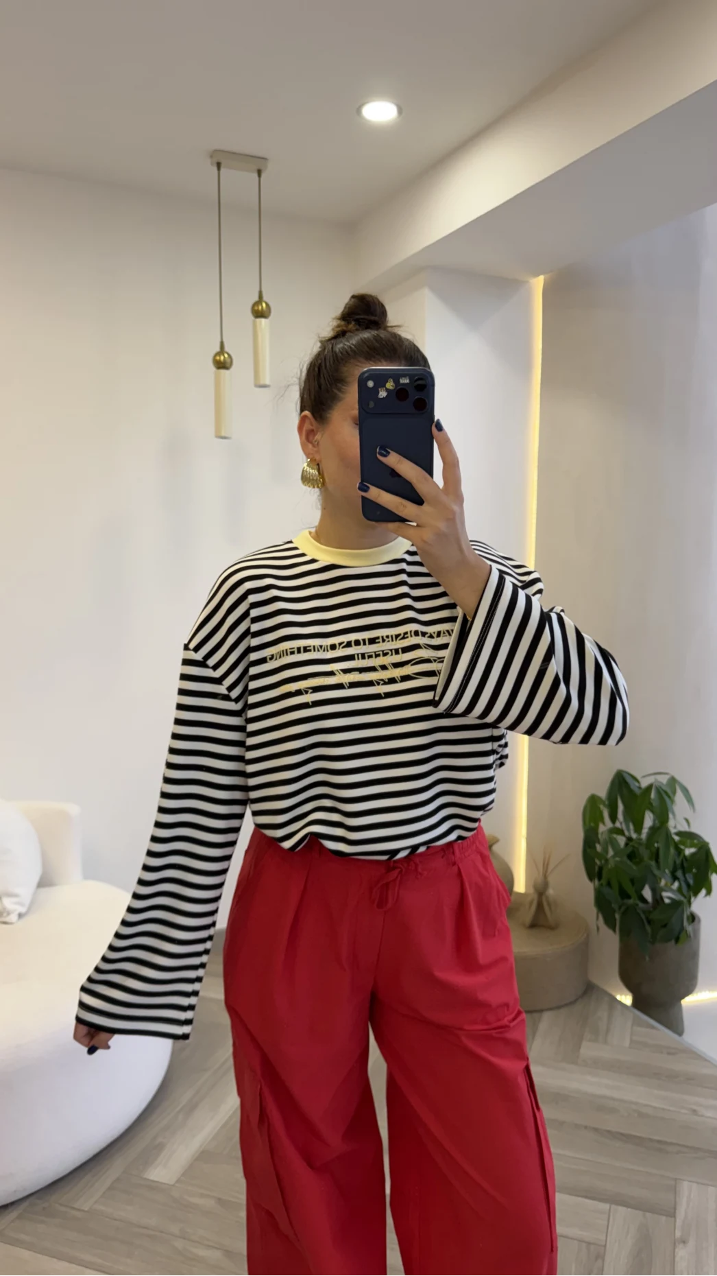 Kahve Çizgili Sarı Baskılı Sweatshirt - Kod: 1126