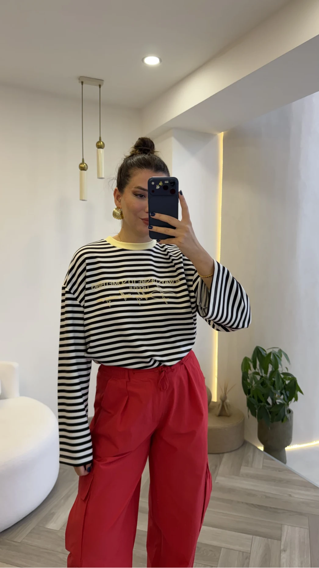 Kahve Çizgili Sarı Baskılı Sweatshirt - Kod: 1126