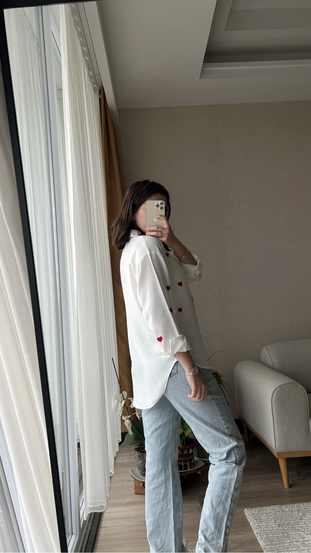 Kırmızı Kalpli Keten Gömlek