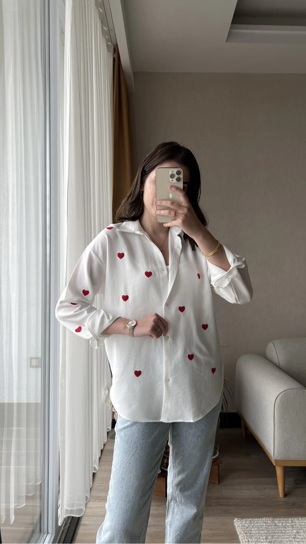 Kırmızı Kalpli Keten Gömlek