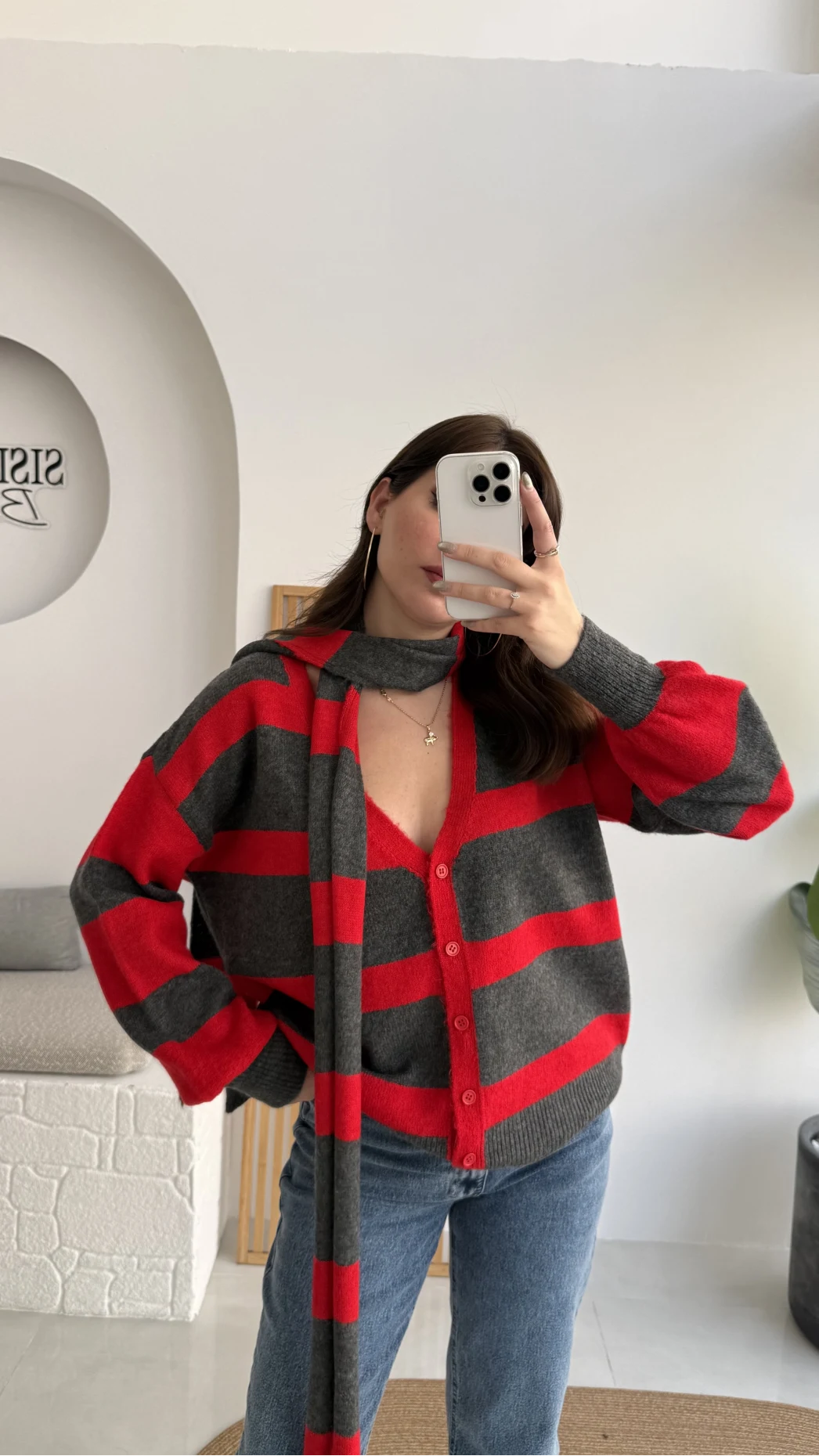 Kırmızı Şeritli Atkı Detaylı Triko Hırka