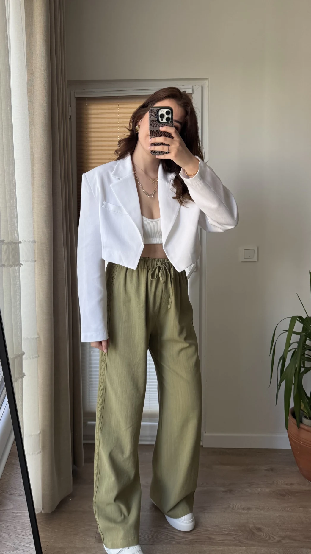 Kısa Crop Keten Astarlı Ceket Beyaz