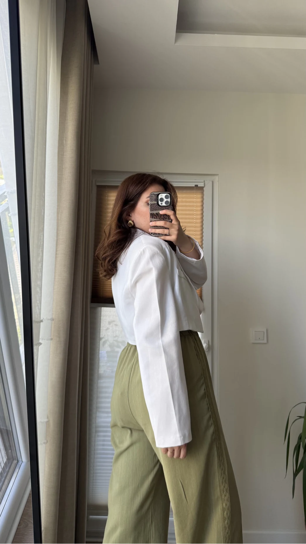 Kısa Crop Keten Astarlı Ceket Beyaz