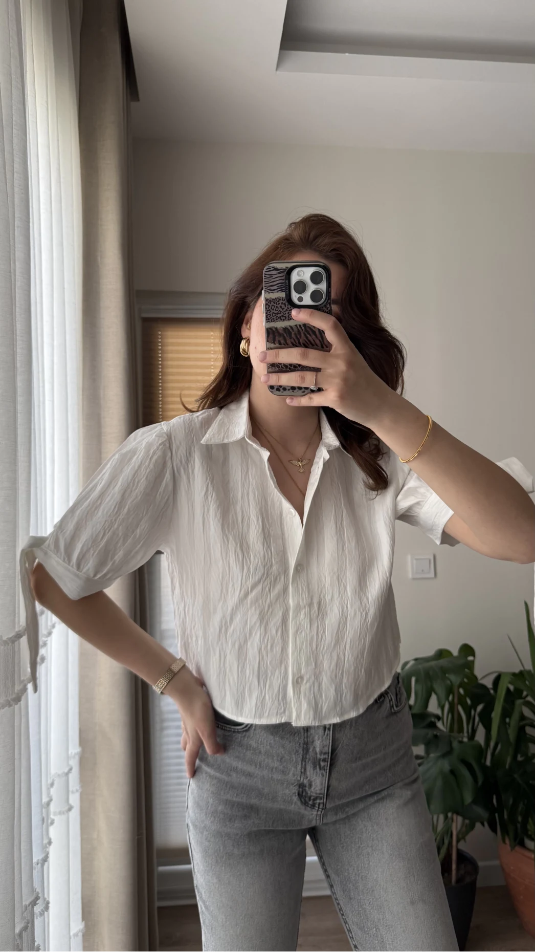 Kolları Bağlama Detay Gömlek Beyaz