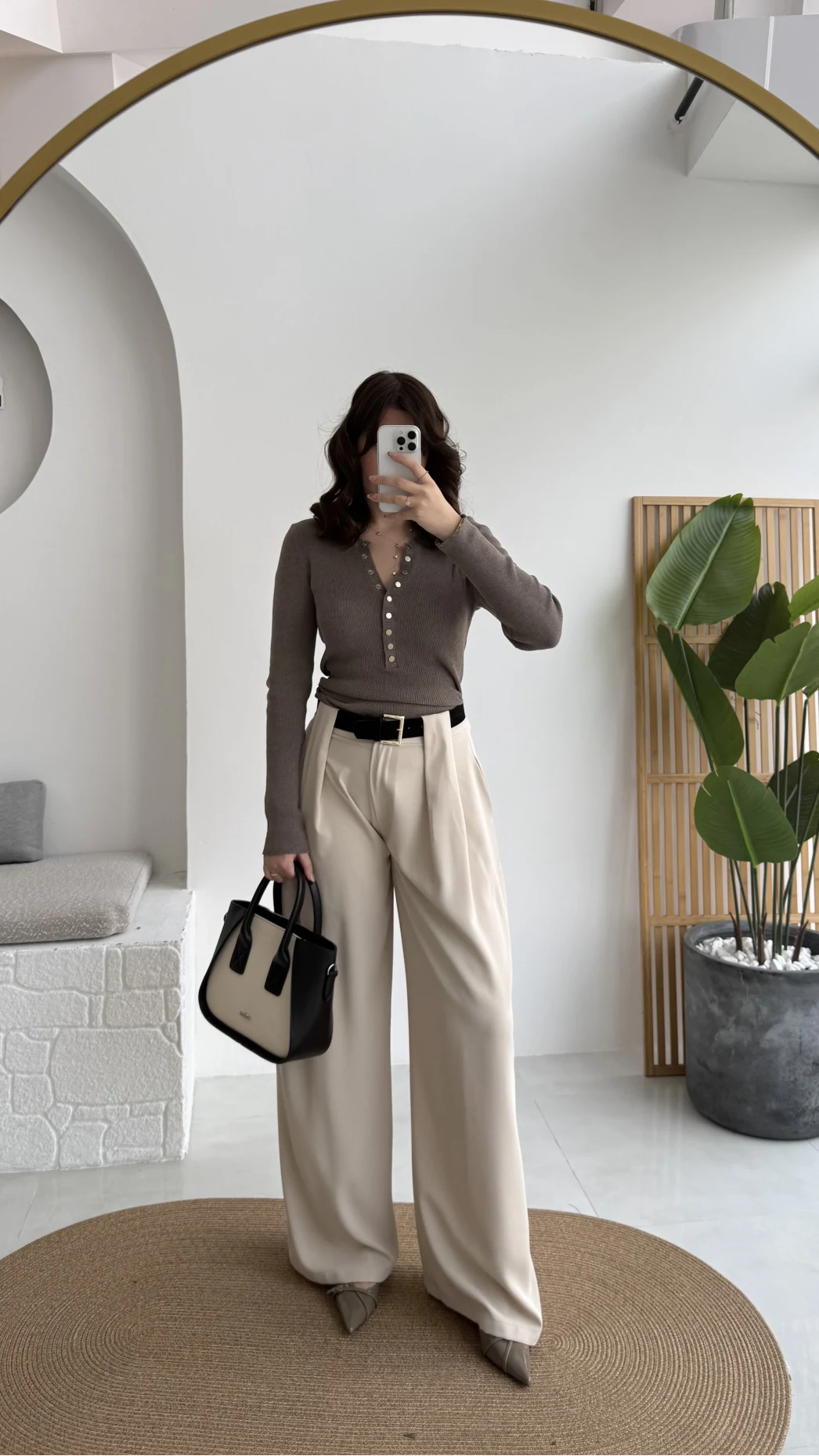 Köprü Detay Kemerli Pantolon - Taş - Kod: 3855