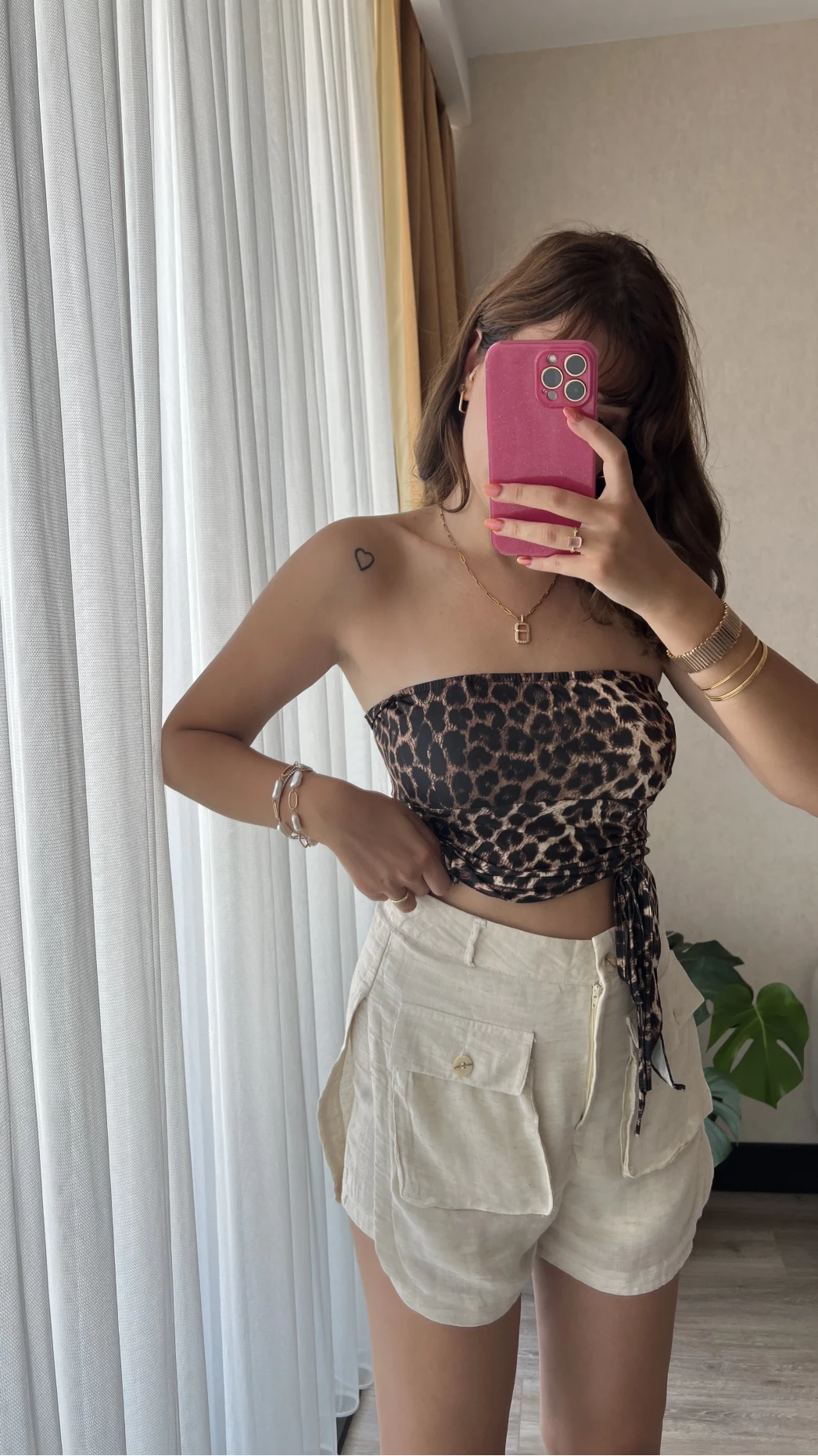 Krem Müslin Keten Karışımlı Şort