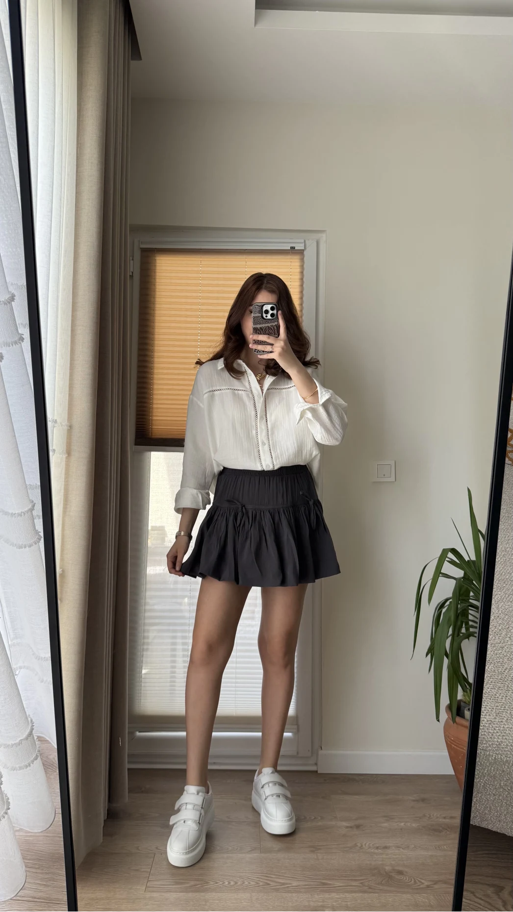 Kurdele Detay Antrasit Şort Etek - 5010