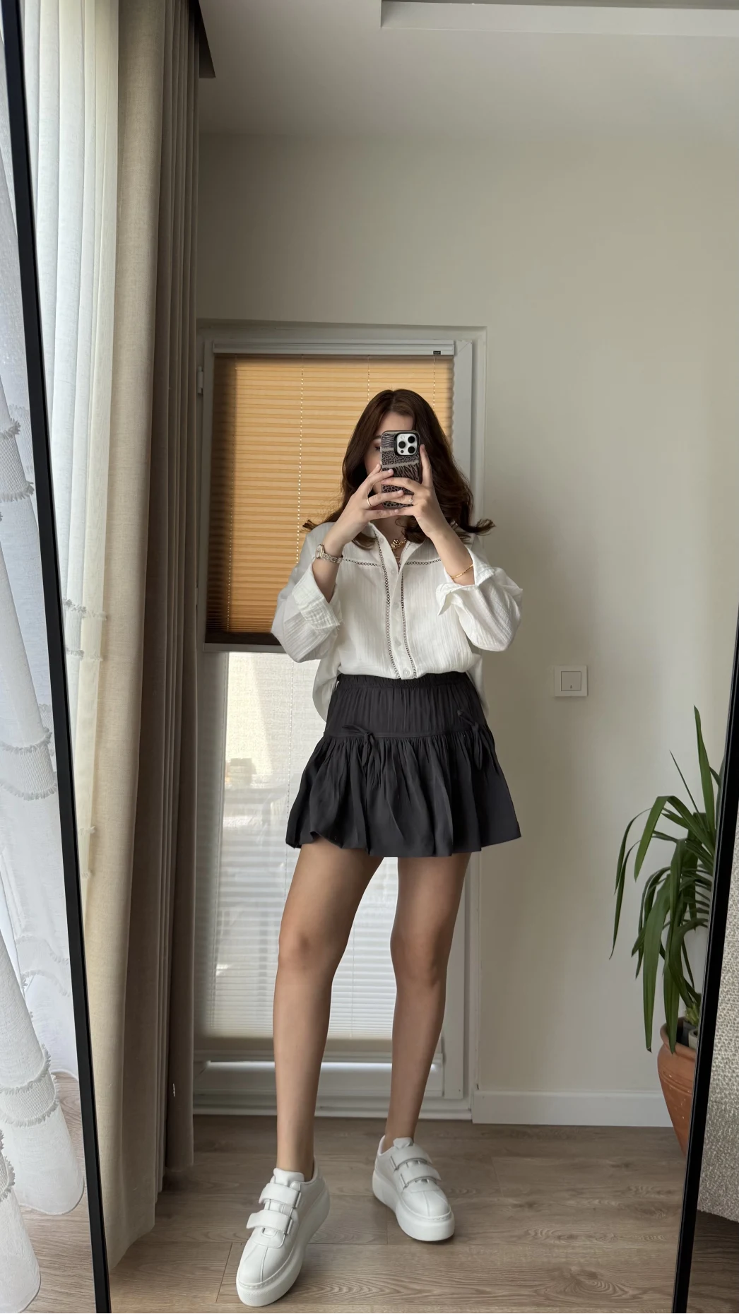 Kurdele Detay Antrasit Şort Etek - 5010