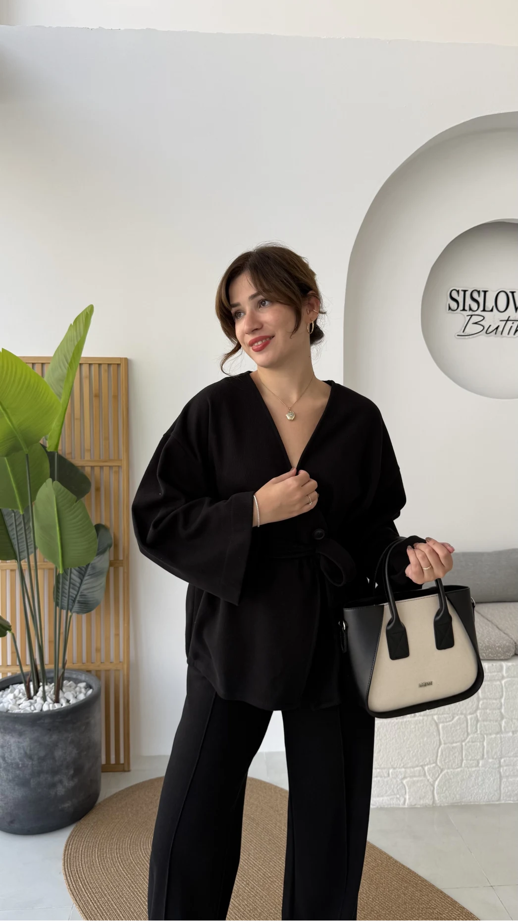 Kuşaklı Nervür Dikişli Örme Takım - Siyah - Kod: 8839