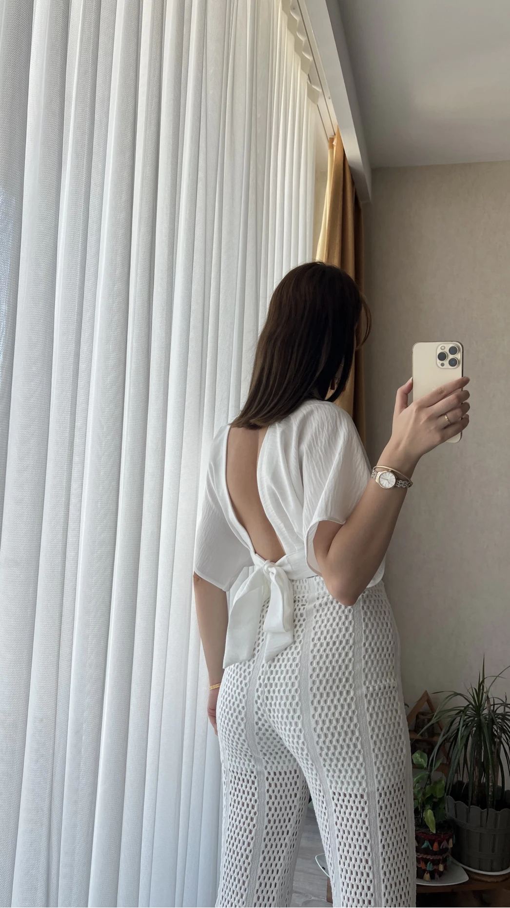 Lady Beyaz Sırt Detay Bluz