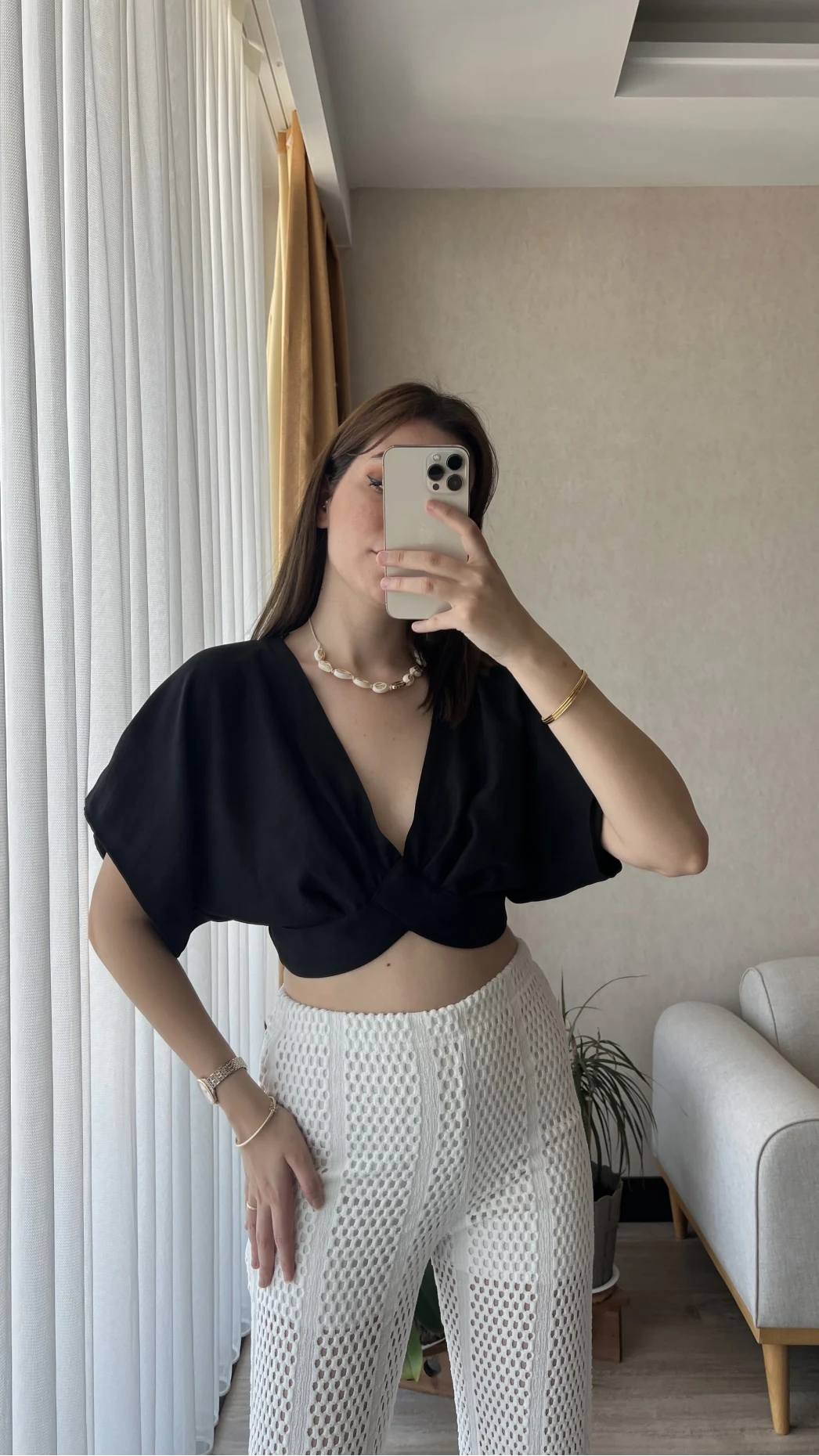 Lady Siyah Sırt Detay Bluz