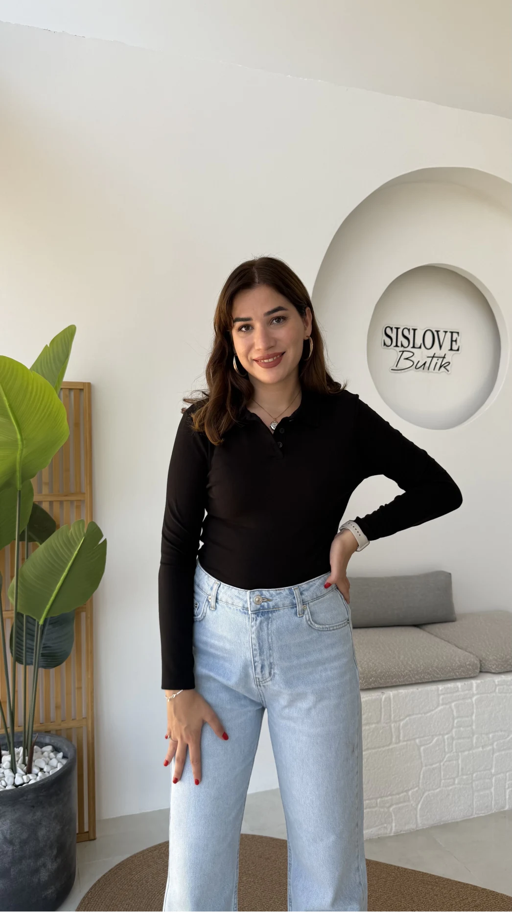 Leona Polo Yaka Uzun Kollu Bluz - Siyah