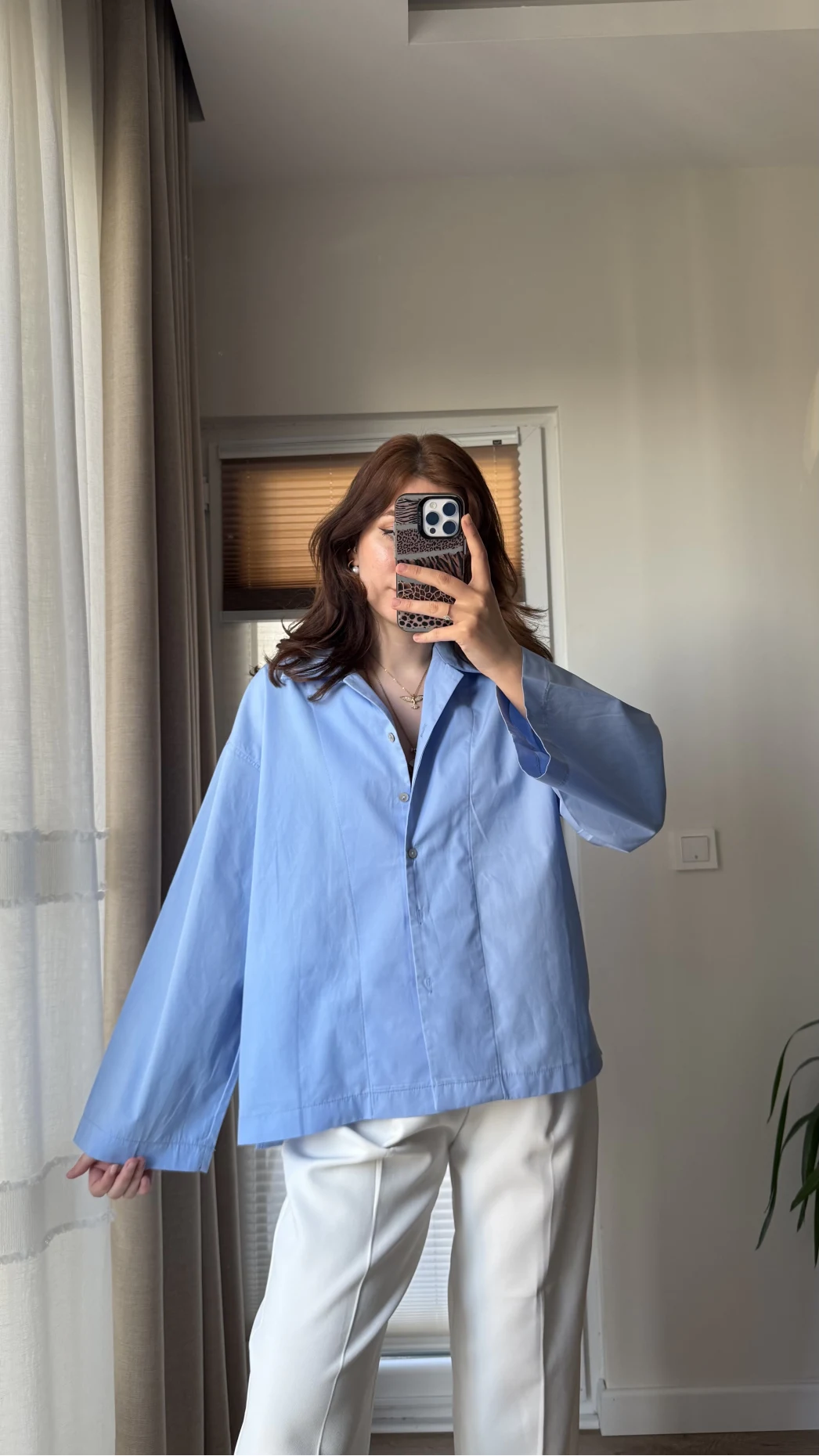 Leyla Poplin Kumaş Mavi Gömlek