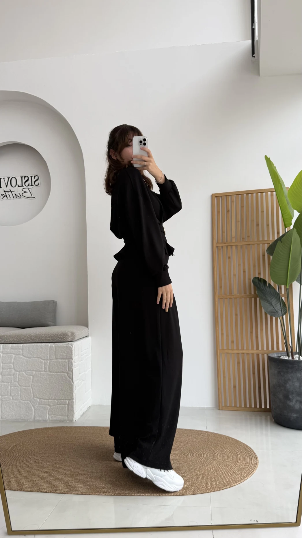 Liana Pileli Gold Fermuarlı Takım - Siyah