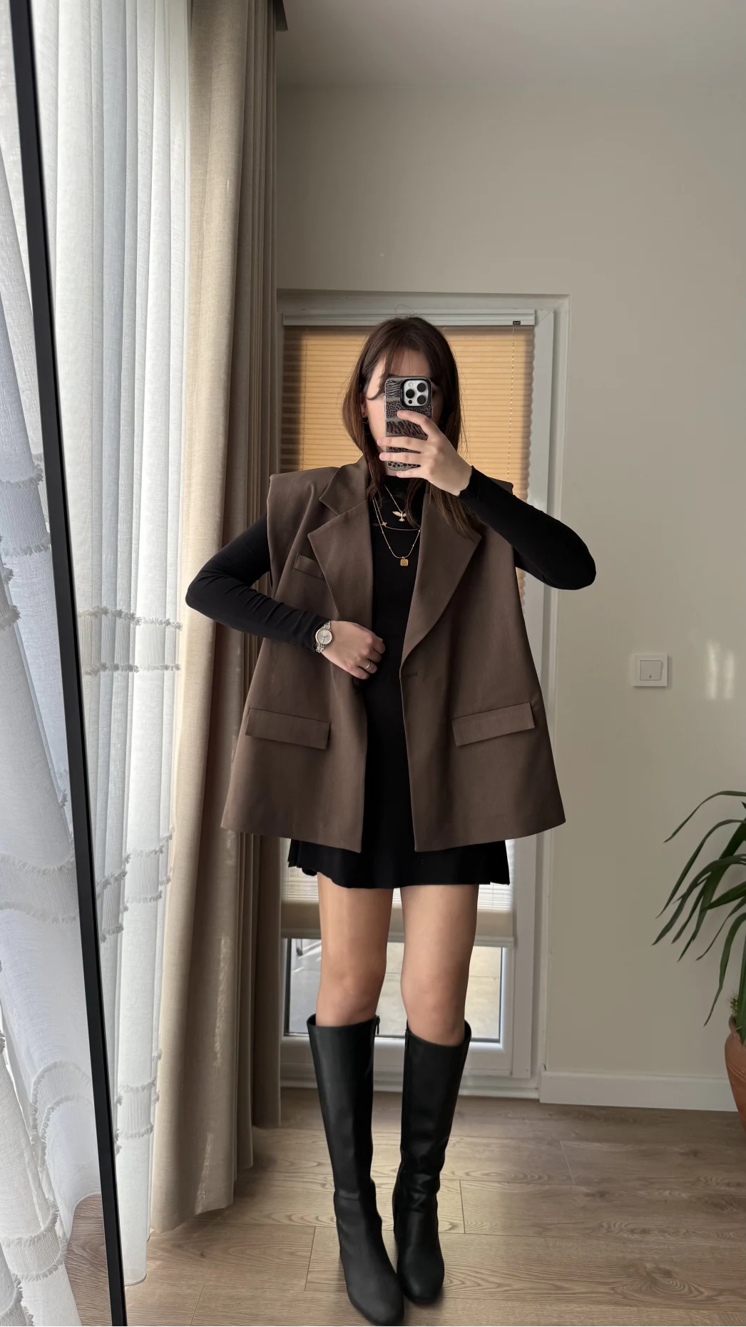 Line Kemerli Vatkalı Yelek Acı Kahve