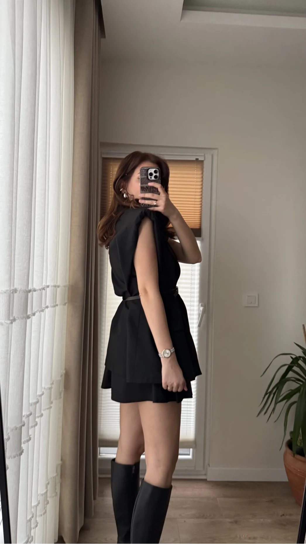 Line Kemerli Vatkalı Yelek Siyah