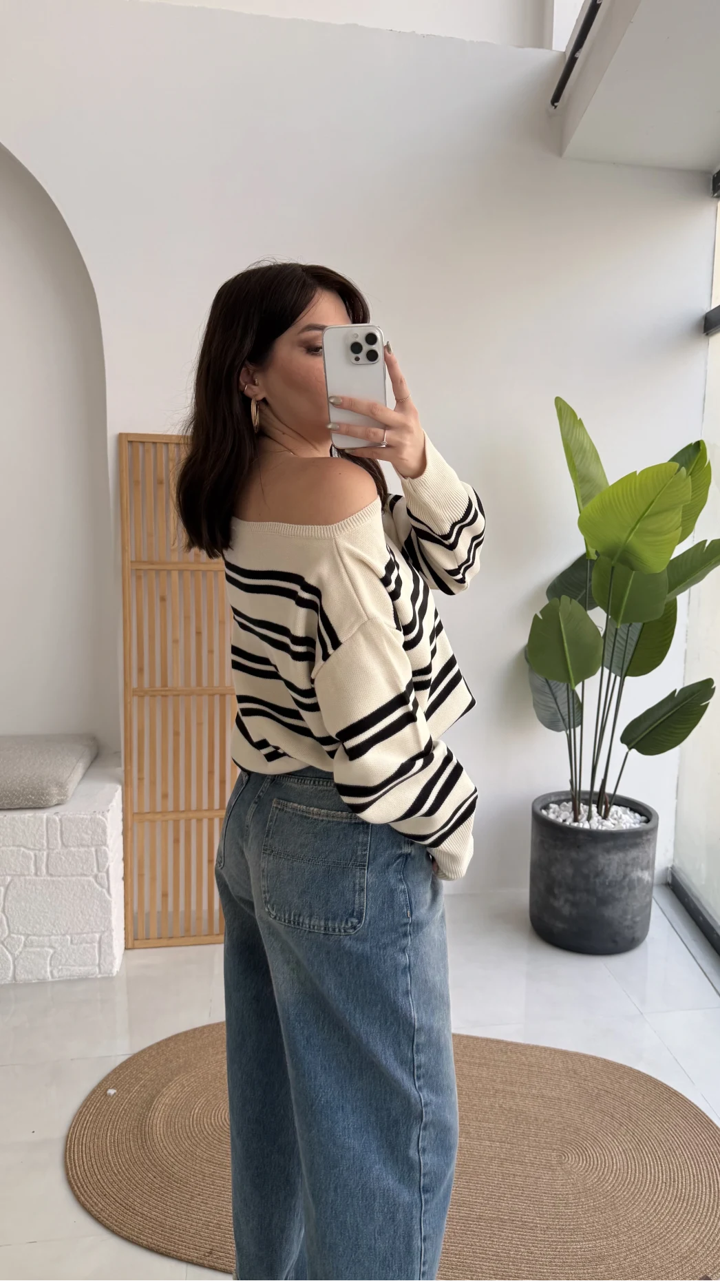 Liora Kayık Yaka Çizgili Kazak - Ekru