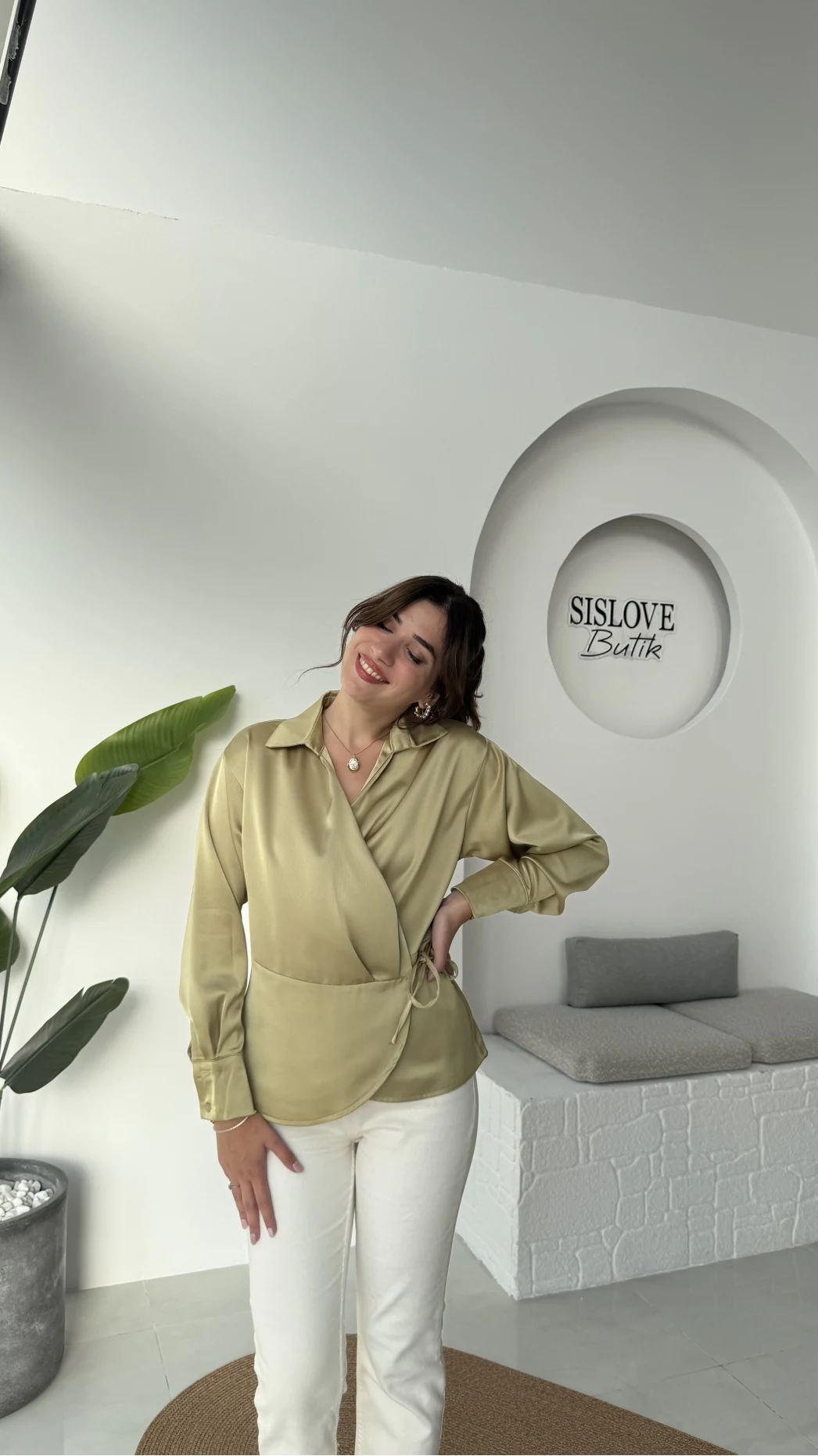 Lucy Saten Gömlek - Yağ Yeşili - Kod: 2133