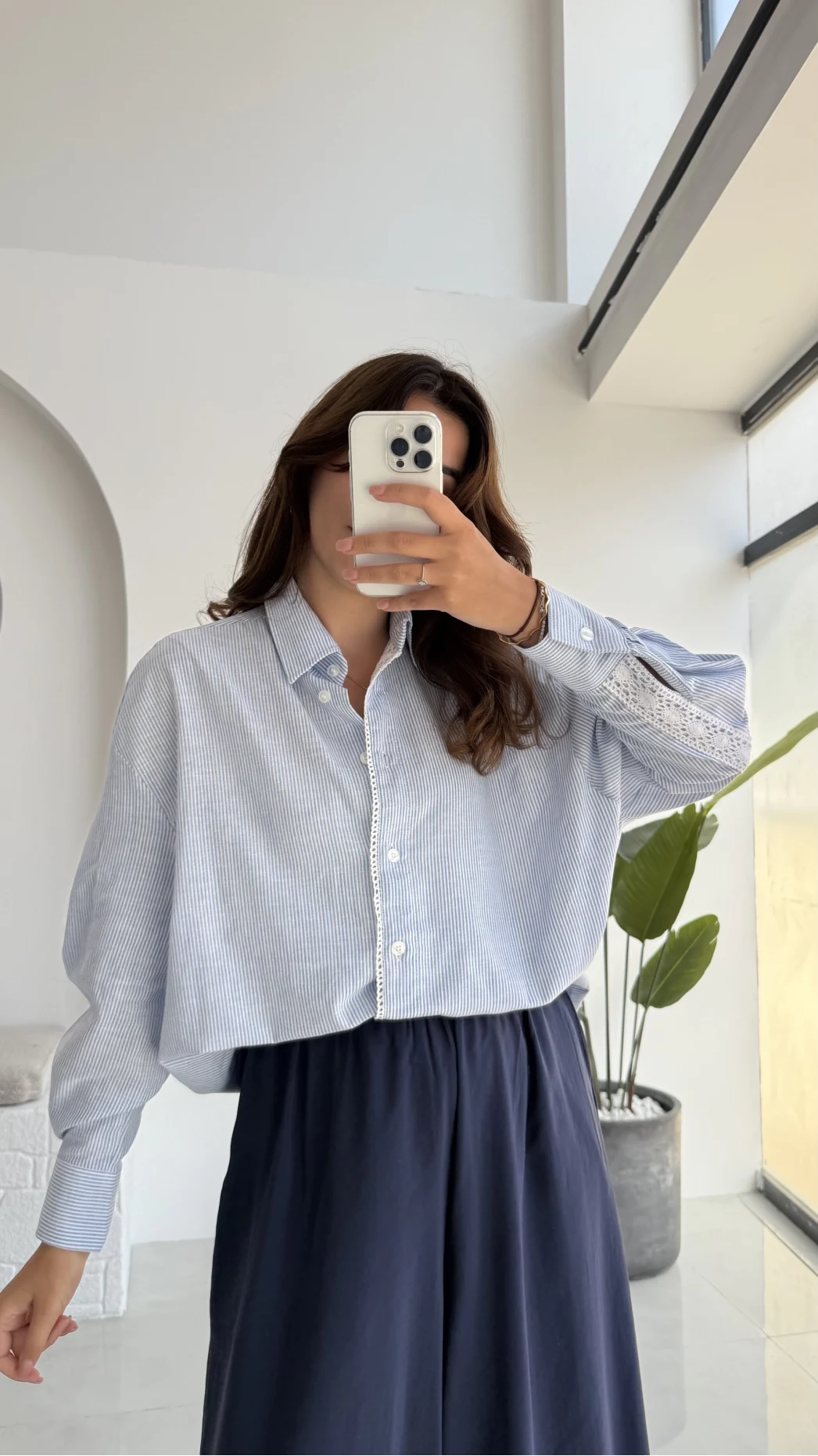 Luena Dantelli Çizgili Gömlek - Mavi - Kod: 4958