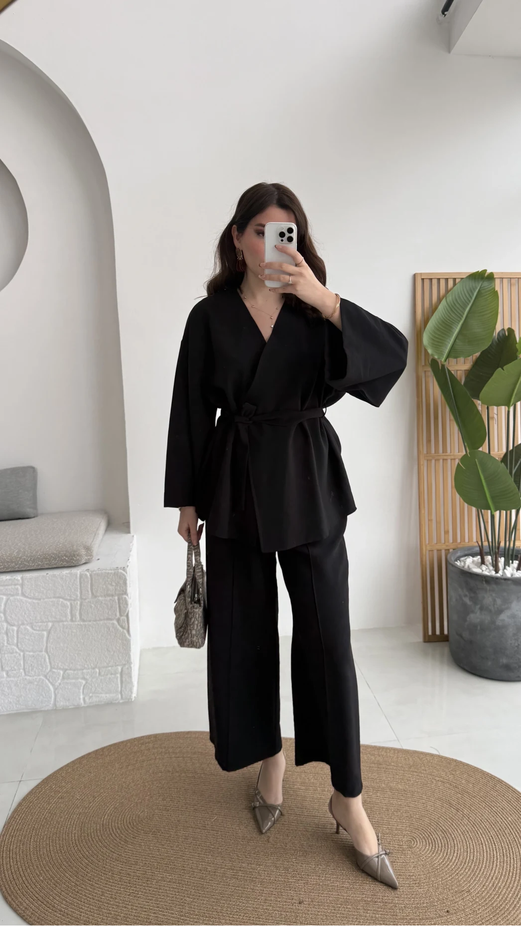 Marcelene Düğmeli V Yaka Kuşaklı Takım - Siyah - Kod: 8892