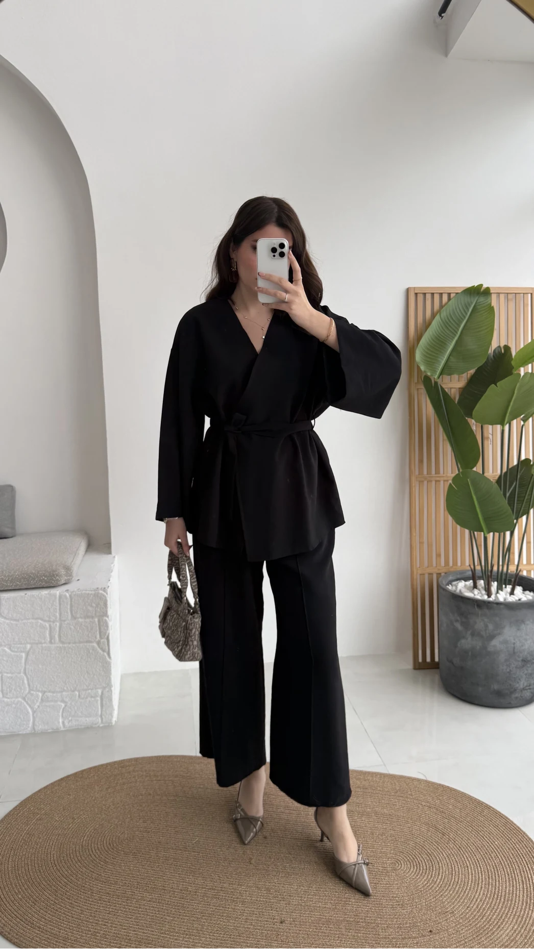 Marcelene Düğmeli V Yaka Kuşaklı Takım - Siyah - Kod: 8892