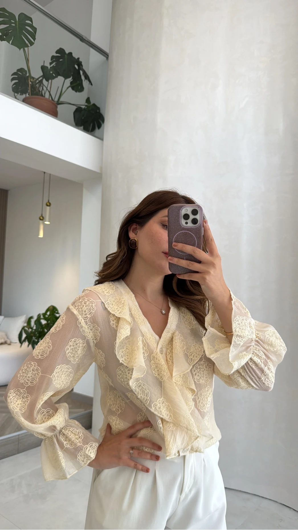 Mariposa Desenli Fırfırlı Gömlek - Bej - Kod: 2304