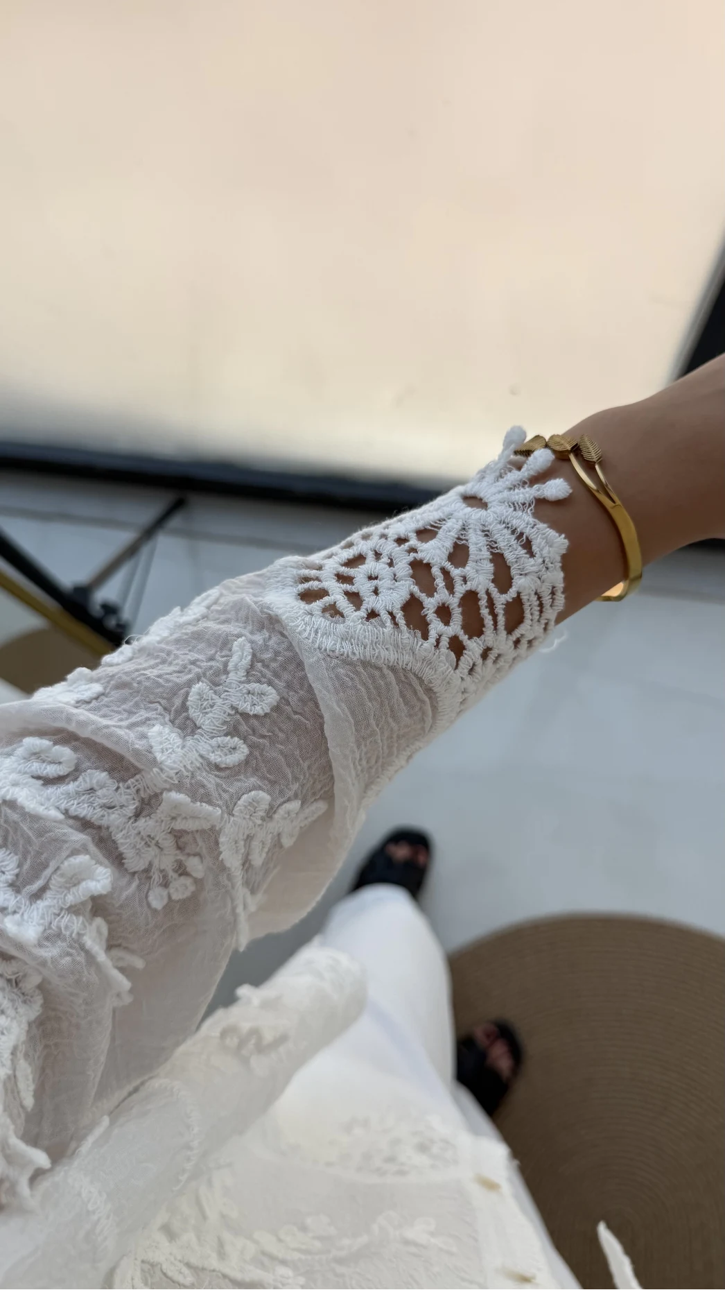 Maylo Beyaz Dantel Detay Gömlek