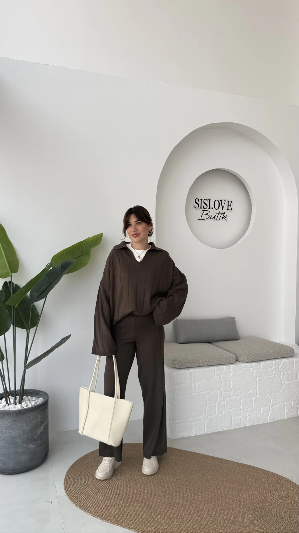 Megan Fitilli Polo Yaka Pantolon Triko Takım - Kahve - Kod: 04588