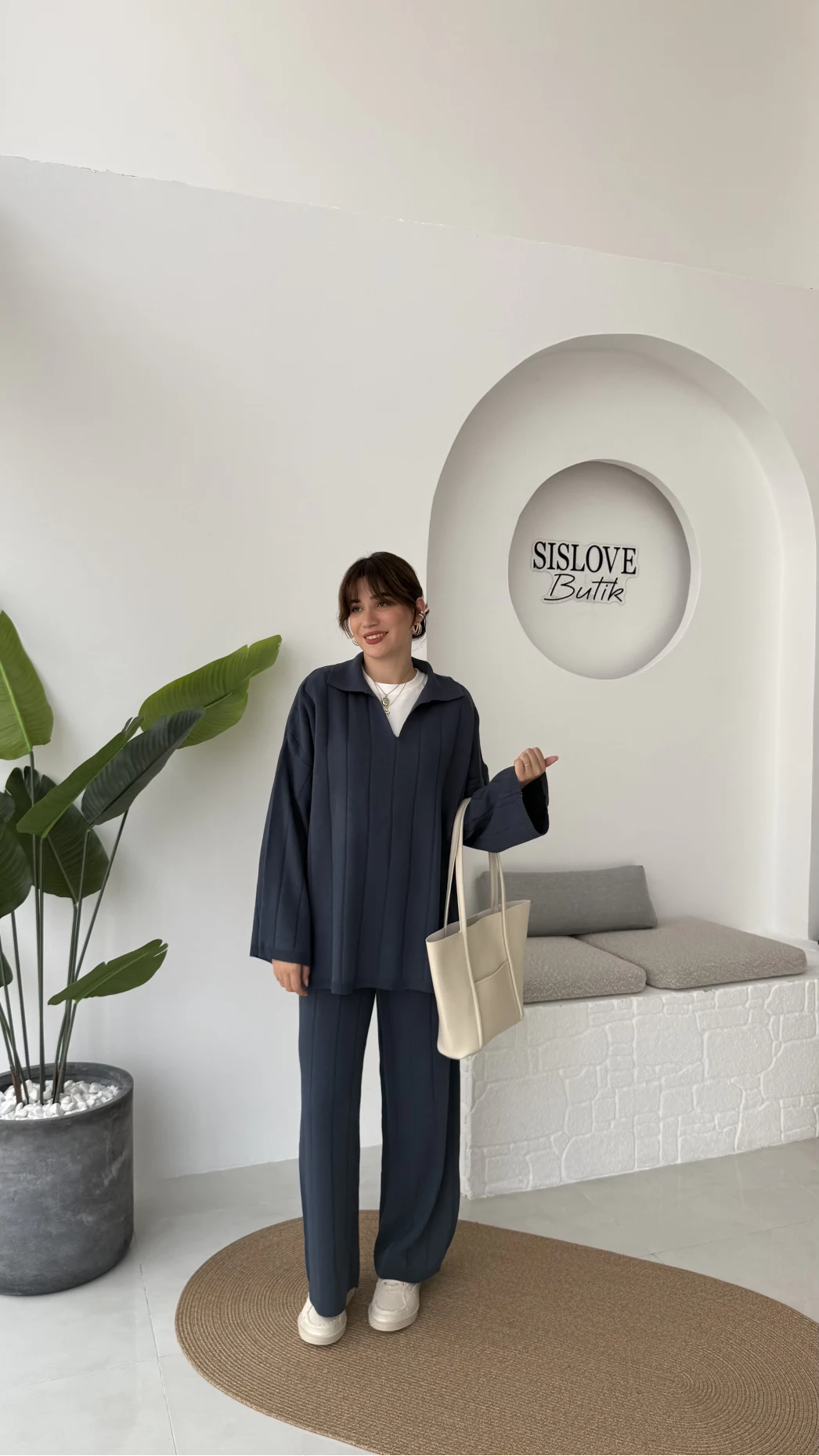 Megan Fitilli Polo Yaka Pantolon Triko Takım - Lacivert - Kod: 04588