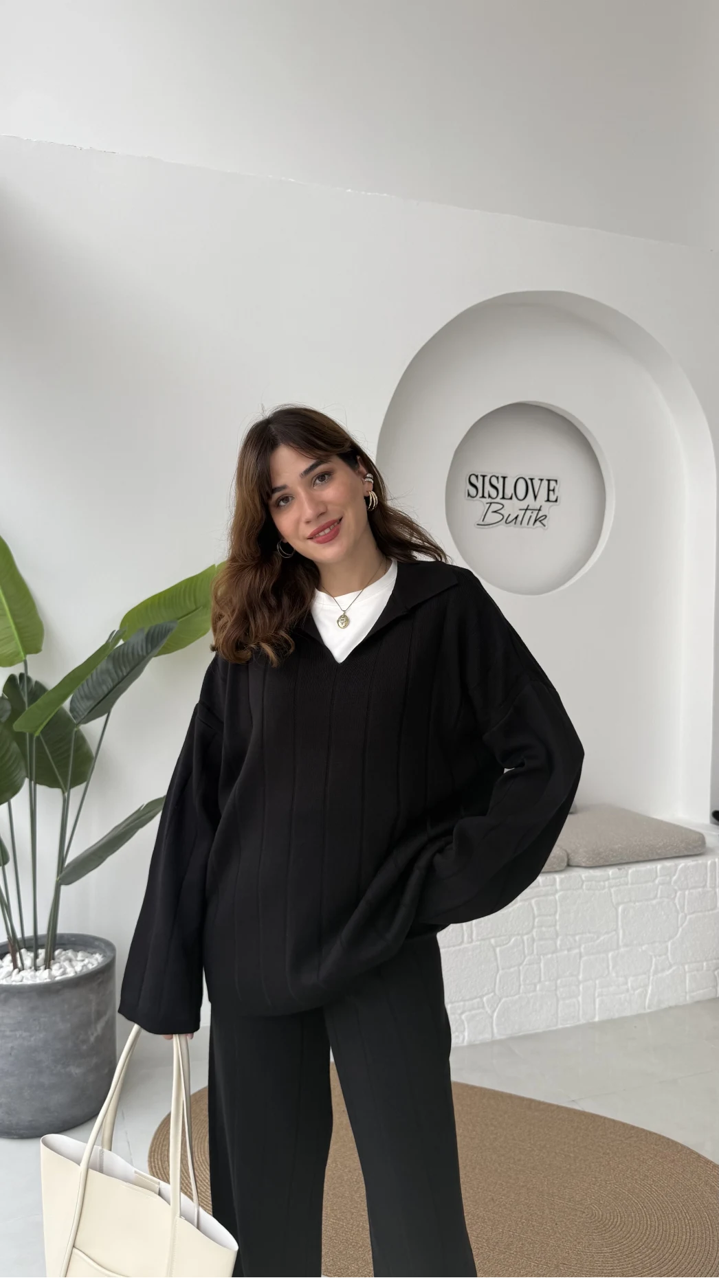 Megan Fitilli Polo Yaka Pantolon Triko Takım - Siyah - Kod: 04588