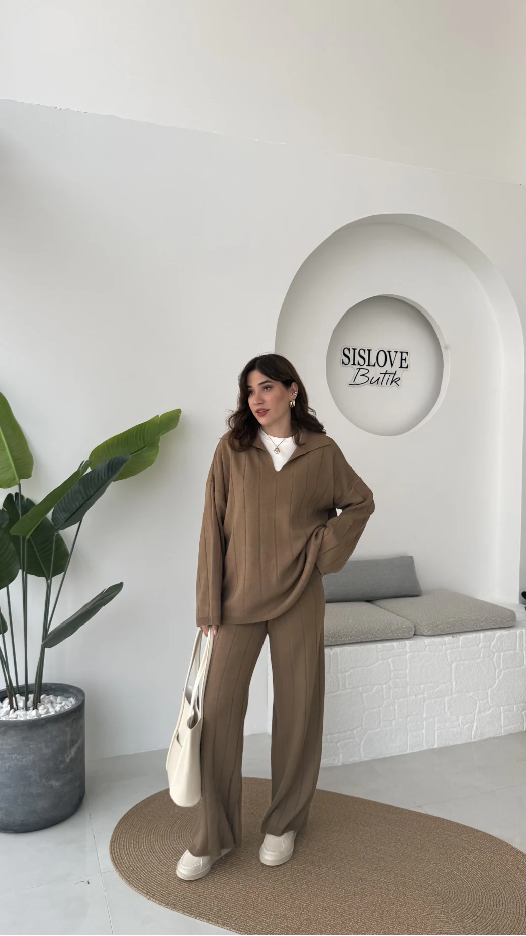 Megan Fitilli Polo Yaka Pantolon Triko Takım - Vizon - Kod: 04588