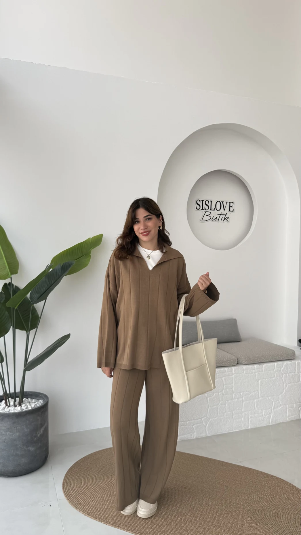 Megan Fitilli Polo Yaka Pantolon Triko Takım - Vizon - Kod: 04588