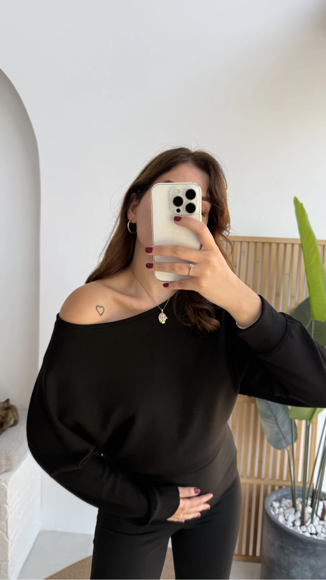 Moira Kayık Yaka Yarasa Kol Bluz - Siyah