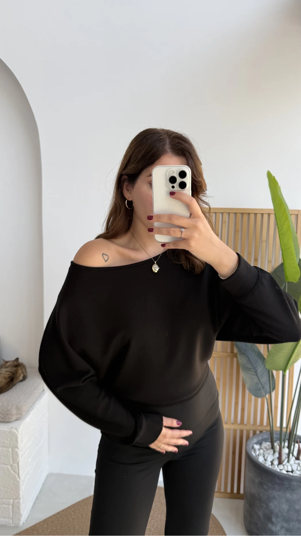 Moira Kayık Yaka Yarasa Kol Bluz - Siyah