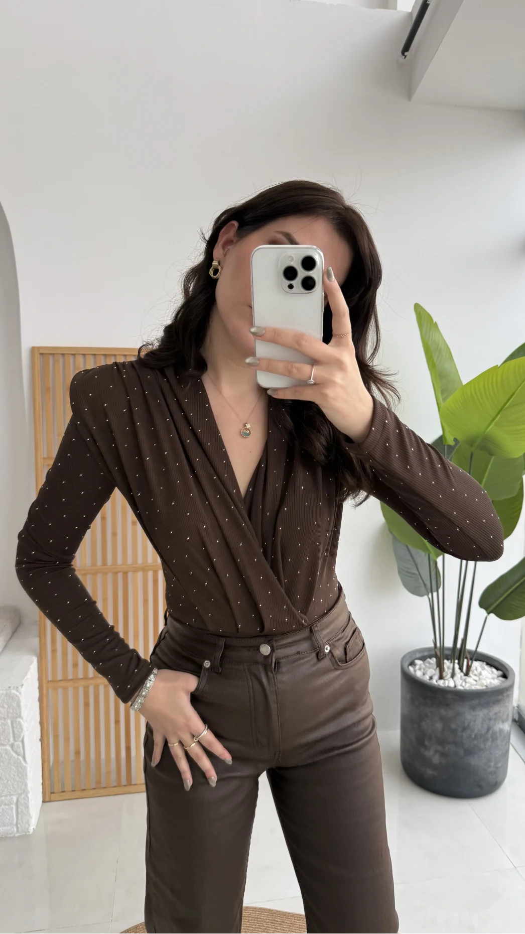 Monica Vatkalı Taşlı Bodysuit Kahverengi