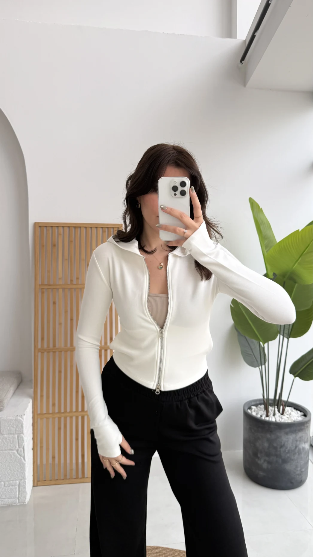 Moses Parmak Geçmeli Kapüşonlu Hırka - Beyaz