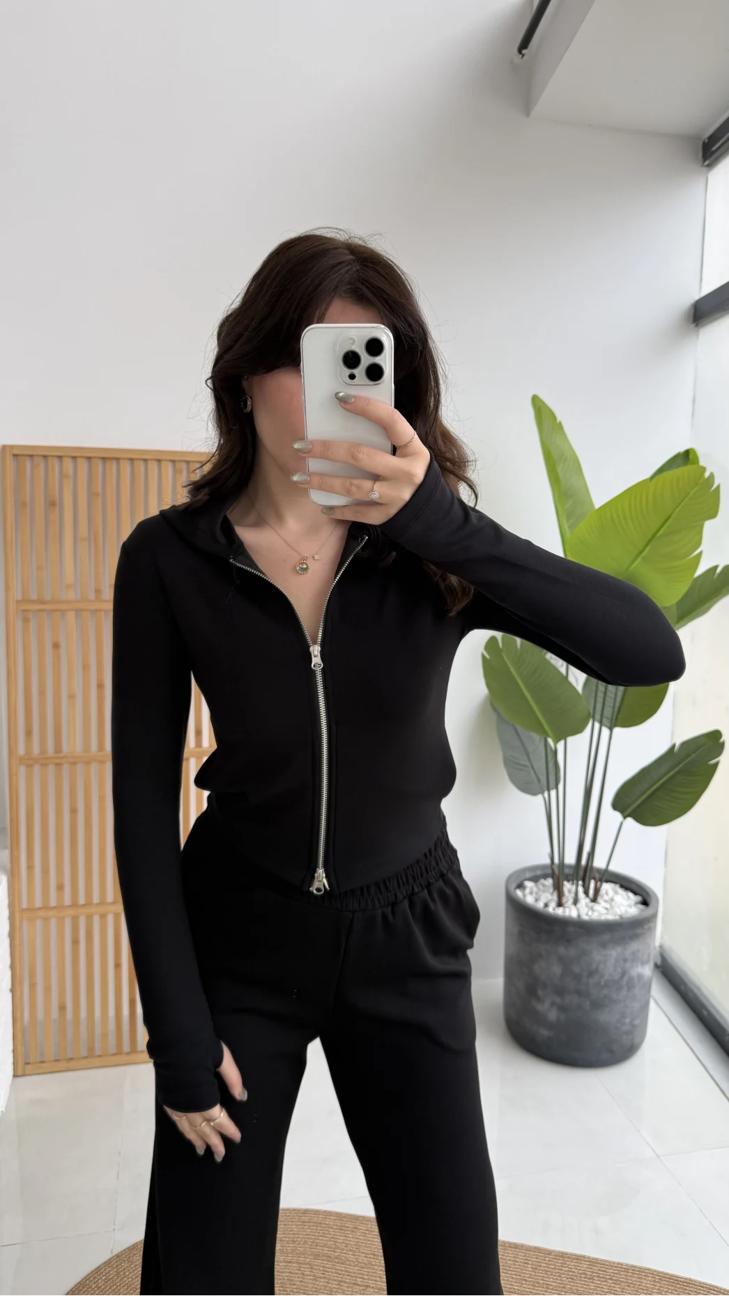 Moses Parmak Geçmeli Kapüşonlu Hırka - Siyah