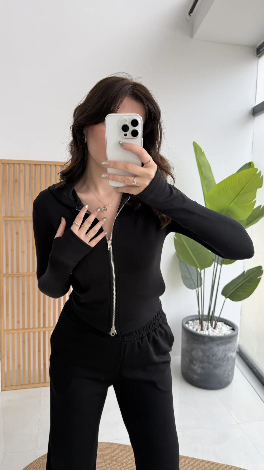 Moses Parmak Geçmeli Kapüşonlu Hırka - Siyah