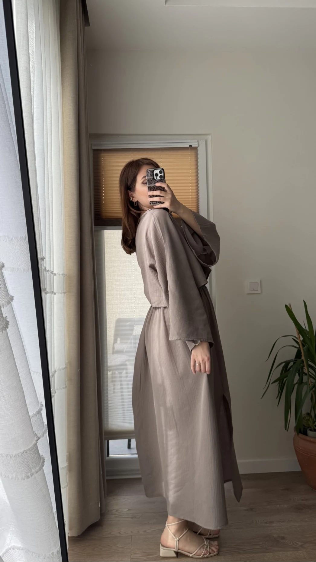 Müslin Kumaş Lssy Etekli Takım - Vizon