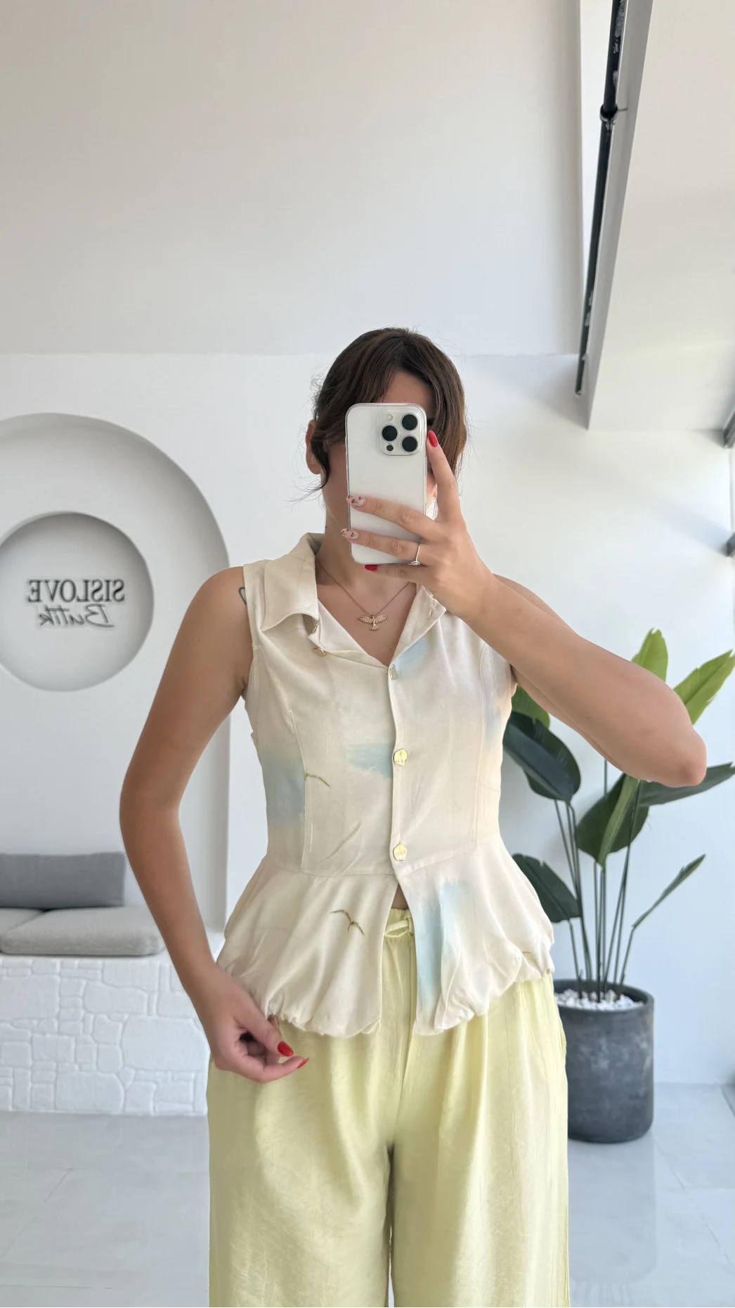 Nervür Volanlı Viskon Sıfır Kol Bluz - 2001