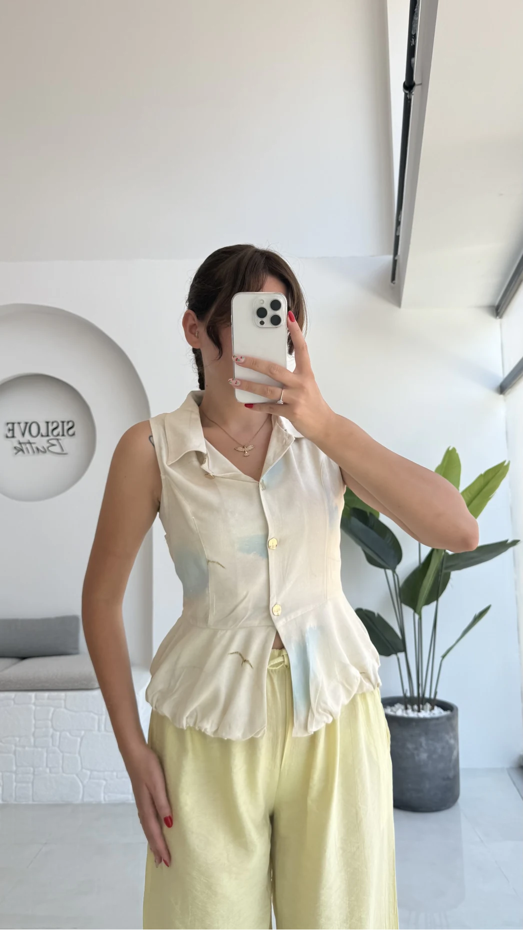 Nervür Volanlı Viskon Sıfır Kol Bluz - 2001